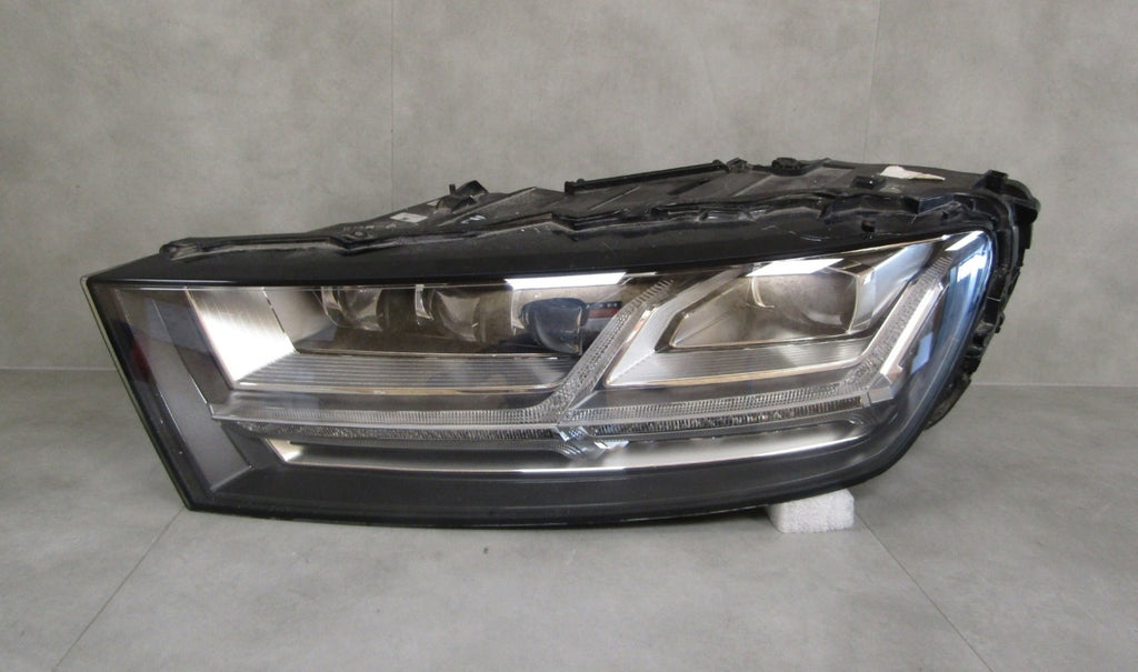 Prednji far AUDI Q7 4M0 FULL LED MATRIX 15-19 LH lijevi 4M0941035