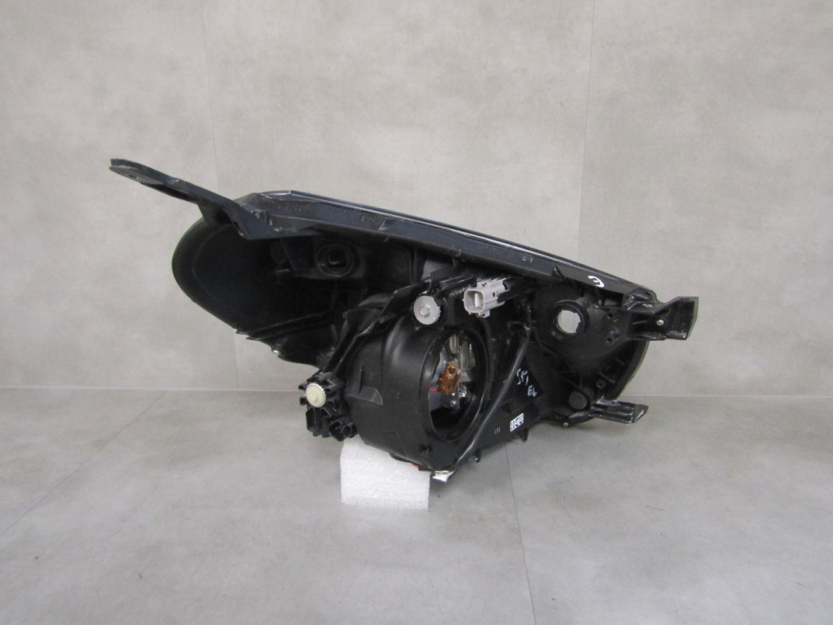 Prednji far Aston Martin Cygnet 11-13 halogen sa sočivom LH lijevi KOITO 74-1