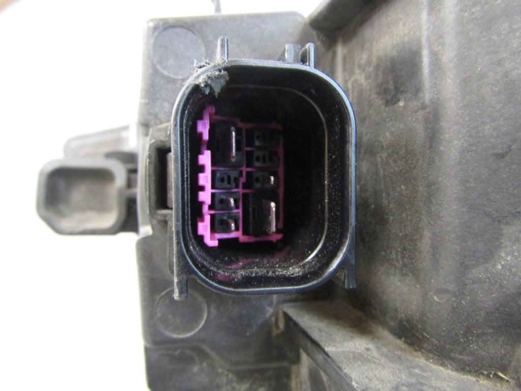 Prednji far Audi Q7 4M0 LIFT 19-24 FULL LED MATRIX RH desni 4M0941040C