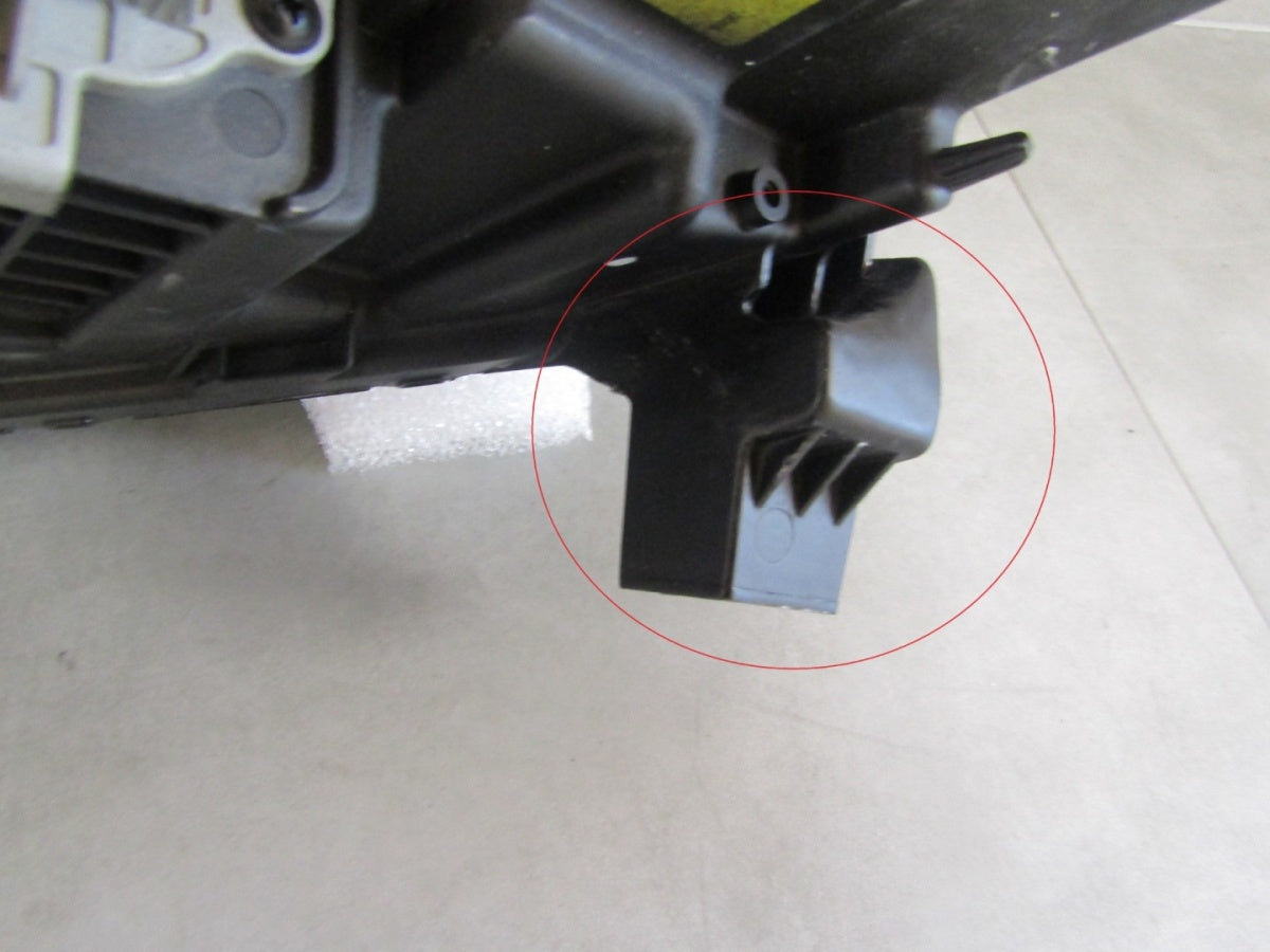 Prednji far Opel Frontera LED 24- RH desni 9850142480
