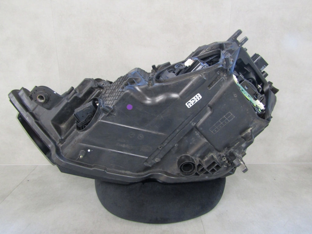 Prednji far AUDI A6 C8 MATRIX 4K0 18- RH desni 4K0941036