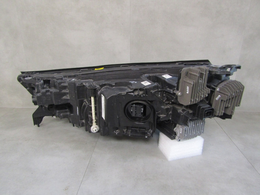 Prednji far BMW IX I20 LASER 21- RH desni 5A3CEA2