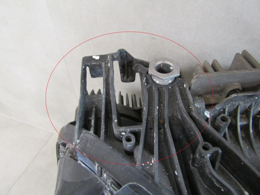 Prednji far BMW IX I20 LASER 21- RH desni 5A3CEA2