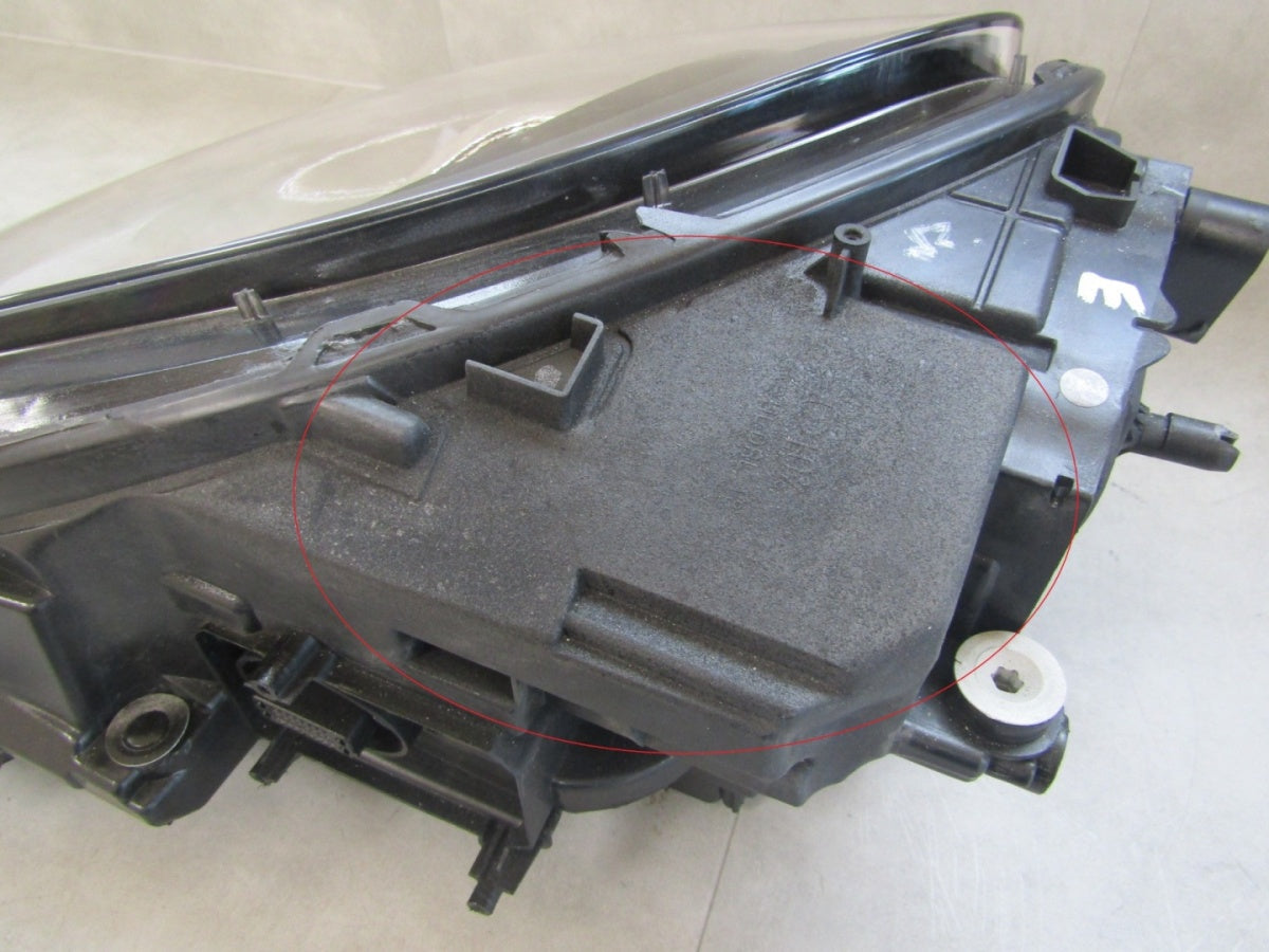 Prednji far Porsche MACAN 95B LIFT FULL LED MATRIX 18-24 RH 95B941016F