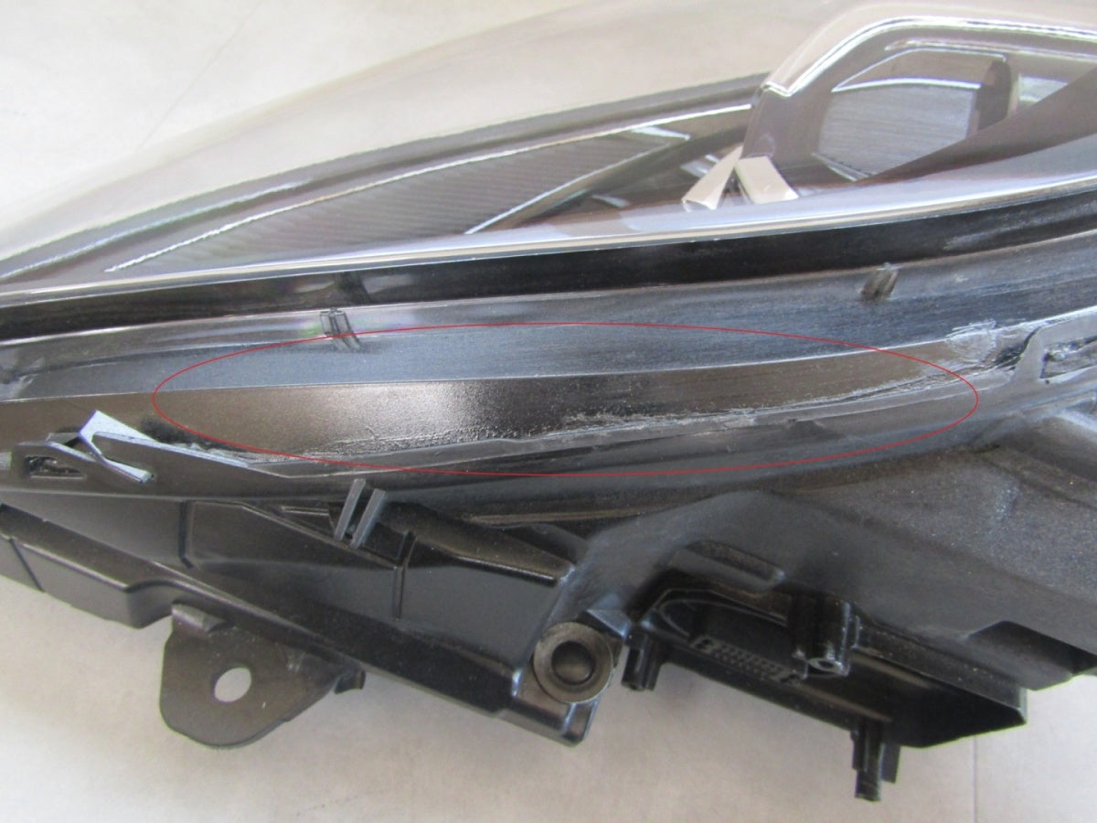 Prednji far Porsche MACAN 95B LIFT FULL LED MATRIX 18-24 RH 95B941016F