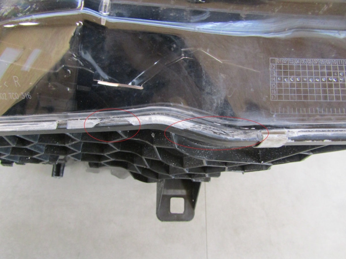 Prednji far BMW X3 F25 LIFT LCI xenon zakretni 14-17 RH desni 7410836