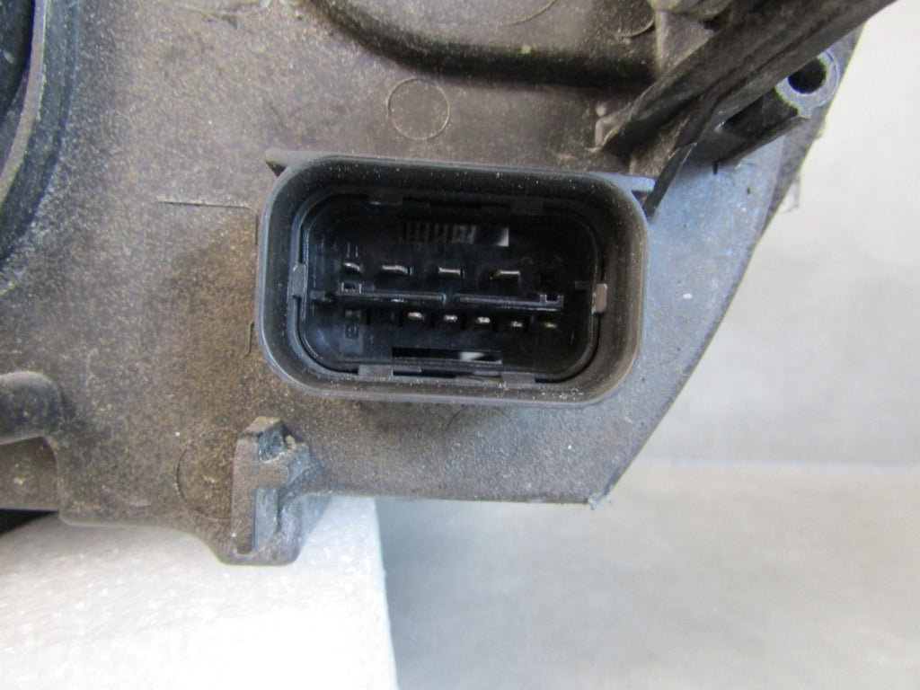 Prednji far BMW 2 F45 F46 LED 14-18 RH desni 7214904