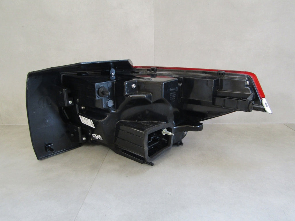 Stop svjetlo Opel Frontera LED 24- LH lijevi 9848766880