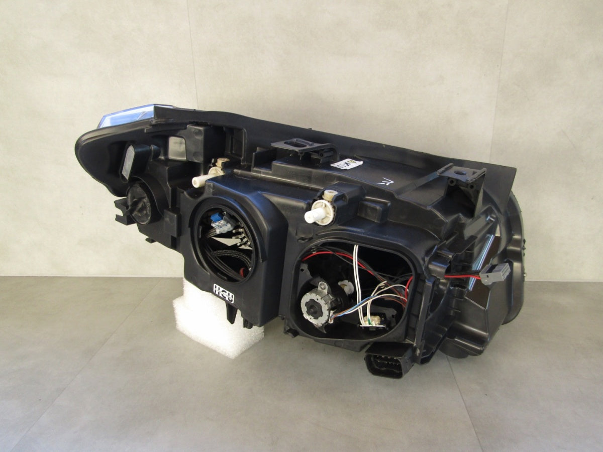 Prednji far BMW X1 E84 Lift xenon nezakretni 12-15 LH