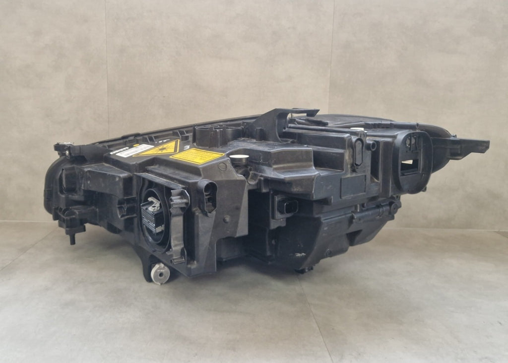 Prednji far BMW 8 G14 G15 G16 LASER SHADOW LINE desni RH 8082644-01