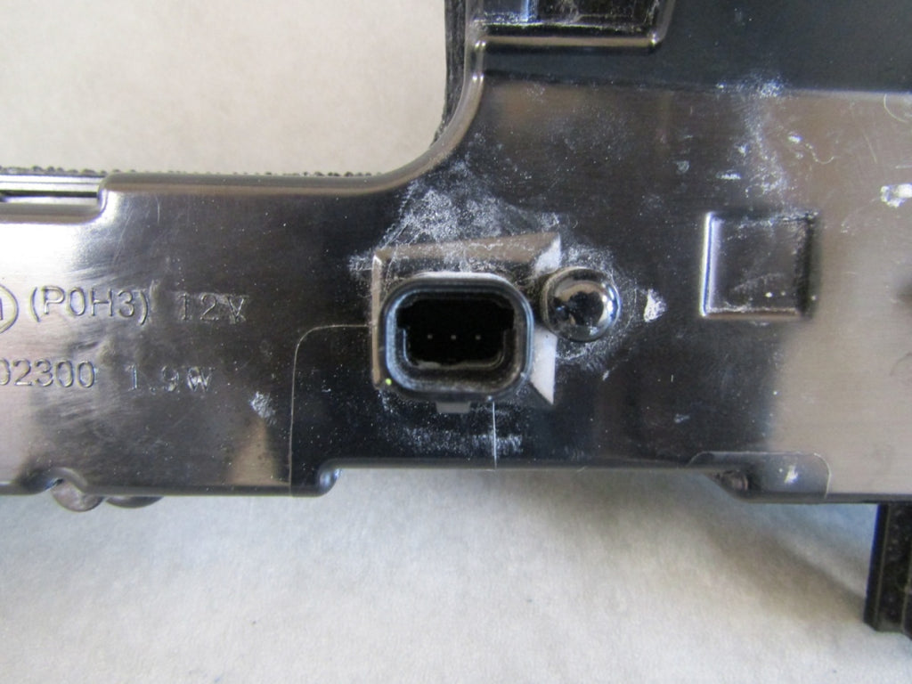 Prednji far blenda BYD ATTO 3 LED DRL 21- SC2E 4102300