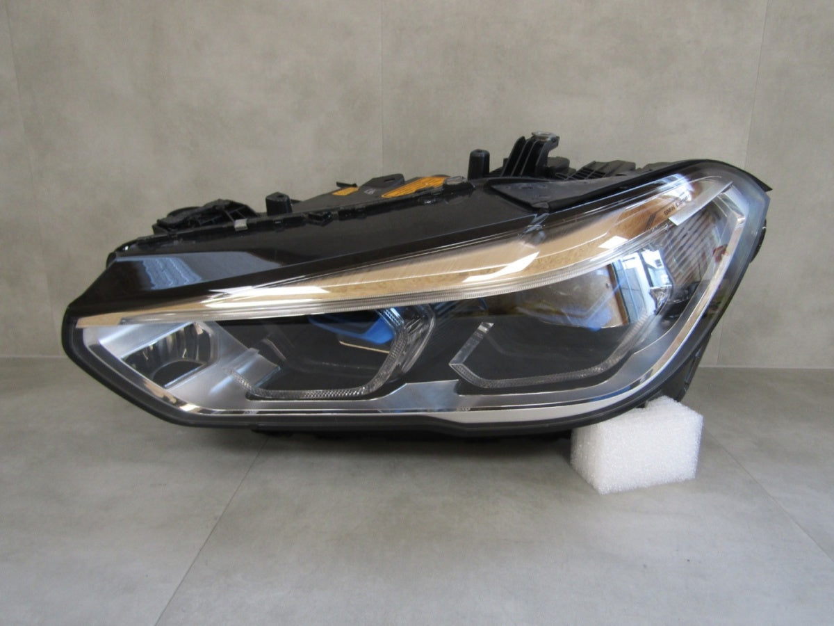 Prednji far BMW X5 G05 X6 G06 LASER 18-23 LH 9481789