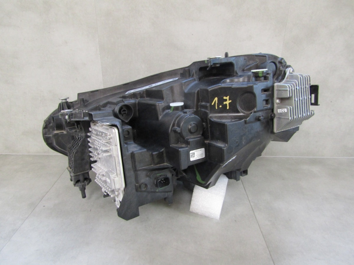 Prednji far BMW 2 G42 FULL LED 22- RH 8083636