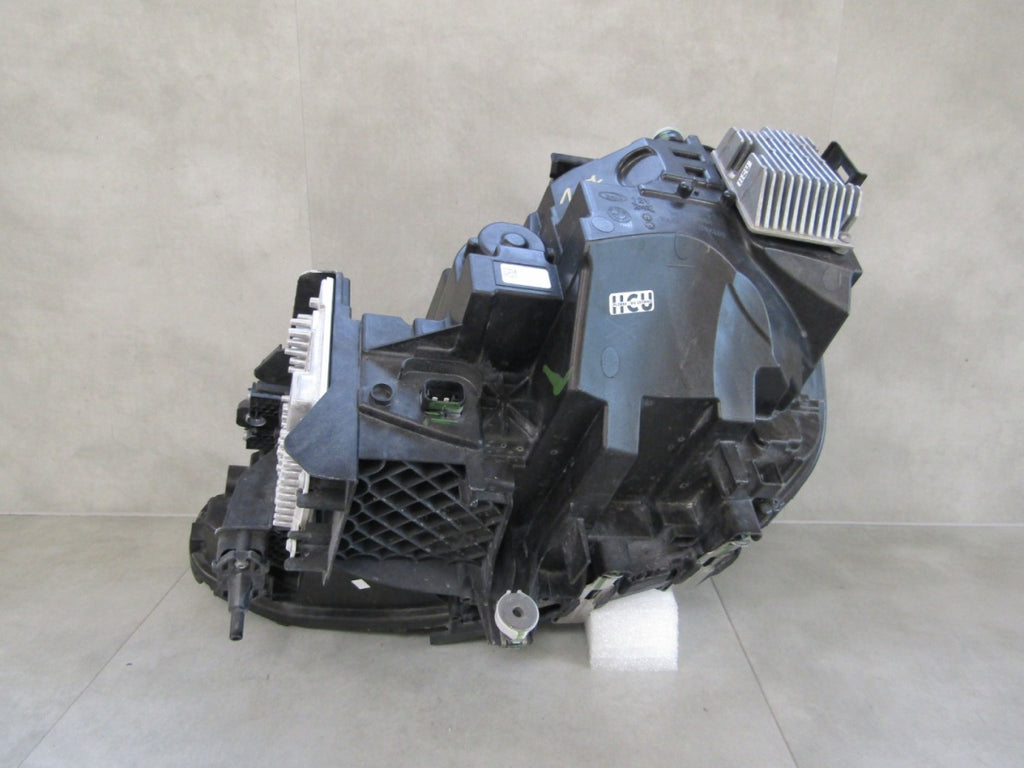 Prednji far BMW 2 G42 FULL LED 22- RH 8083636