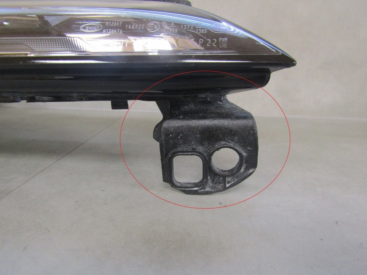 Prednji far BMW 7 G70 LED DRL SVAROWSKI RH desni 22- 9879936