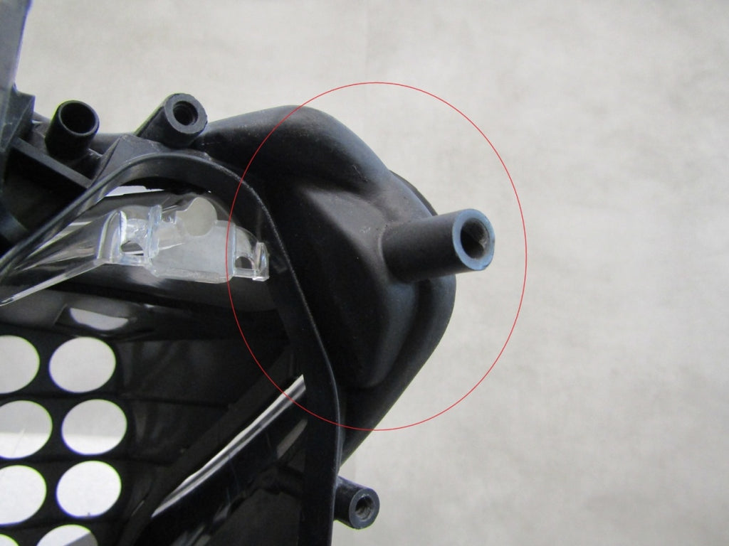 Prednji far BMW 7 F01 F02 xenon zakretni 08-12 RH 6311 7228428