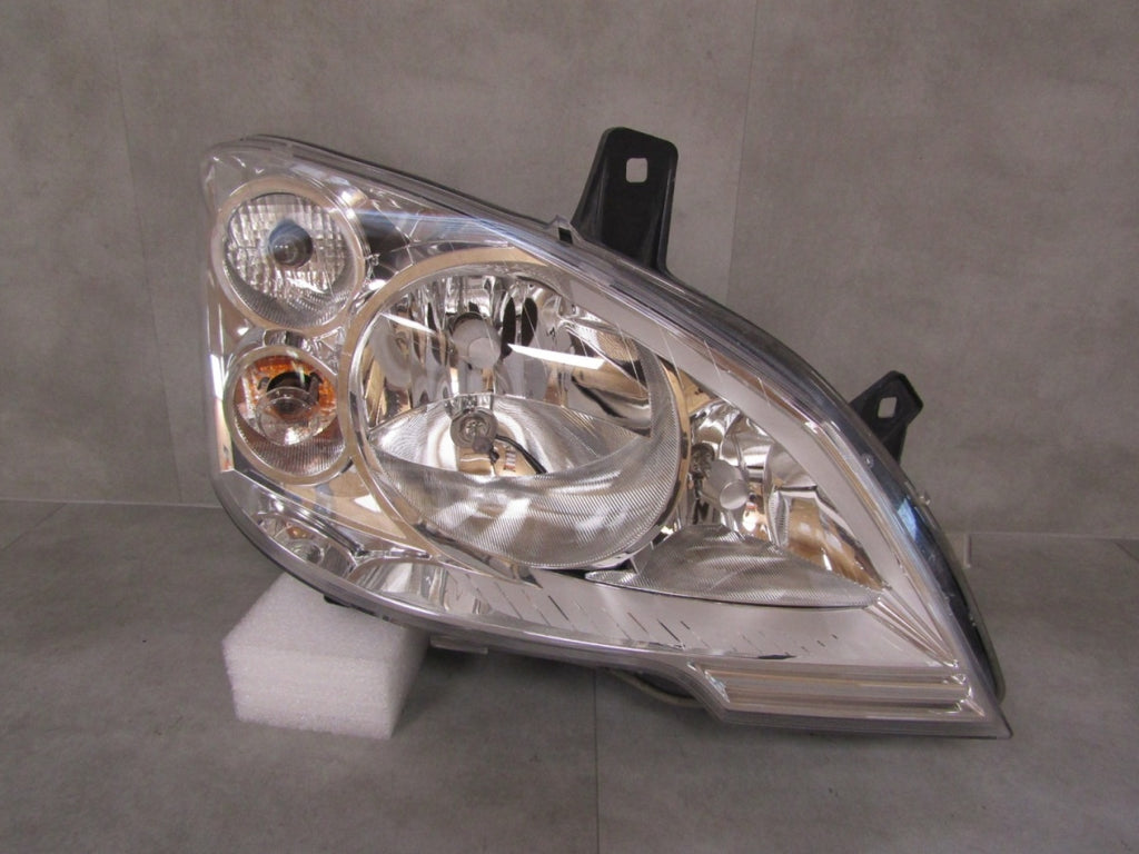 Prednji far Mercedes Vito Viano W639 LIFT halogen 10-14 RH desni A6398201961