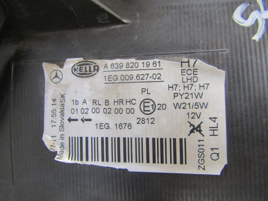 Prednji far Mercedes Vito Viano W639 LIFT halogen 10-14 RH desni A6398201961