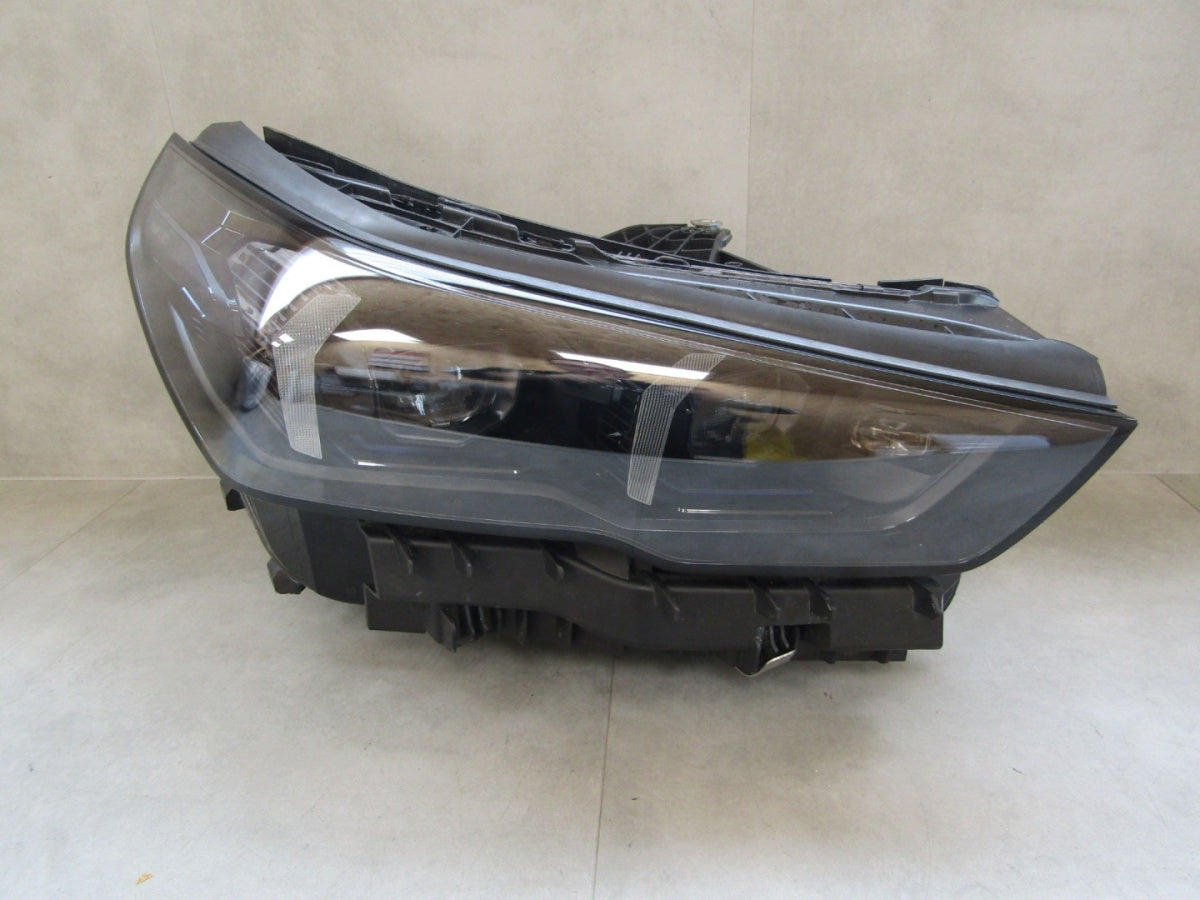 Prednji far BMW 5 G60 G61 Shadowline Full LED 23- RH 5A798D8
