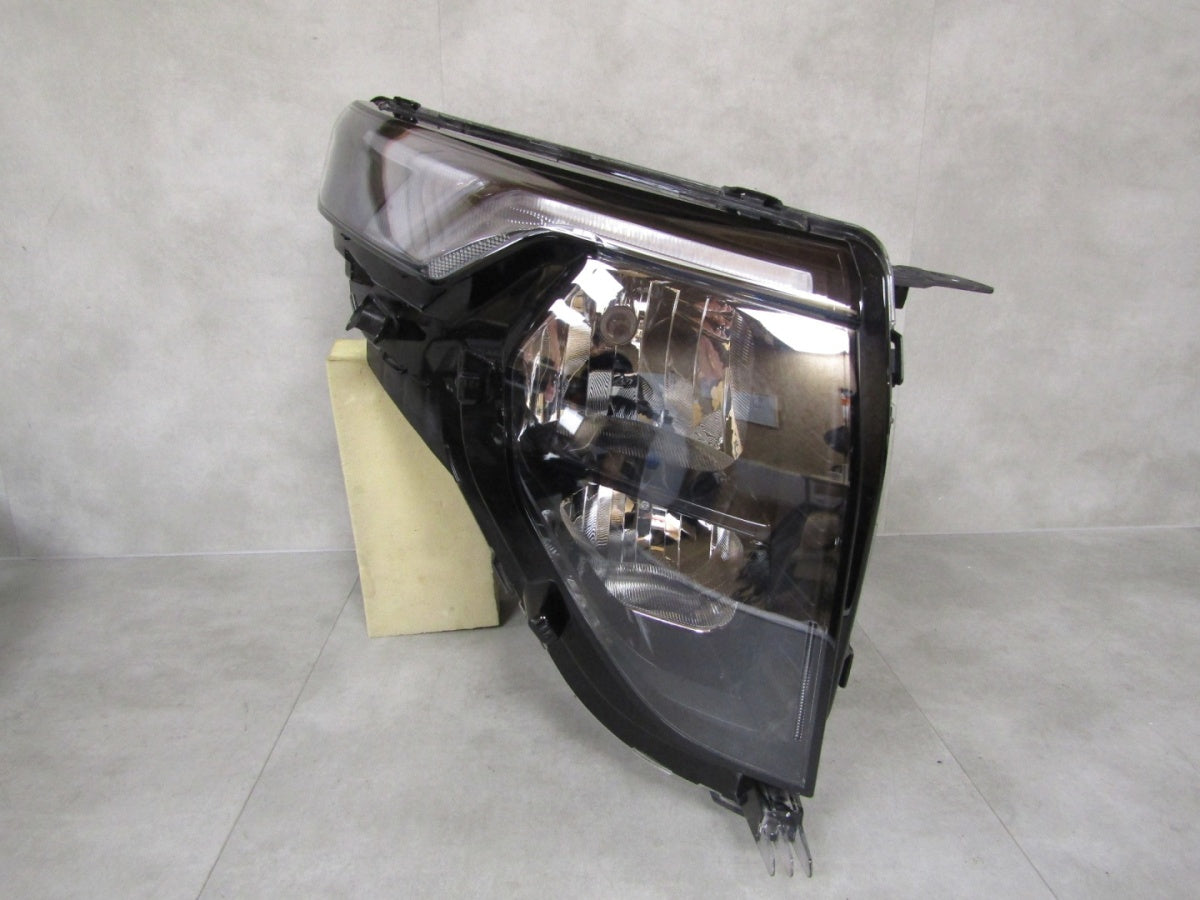 Prednji far Ford Transit Courier MK3 halogen 23- RH desni R2X6 13E014 AE