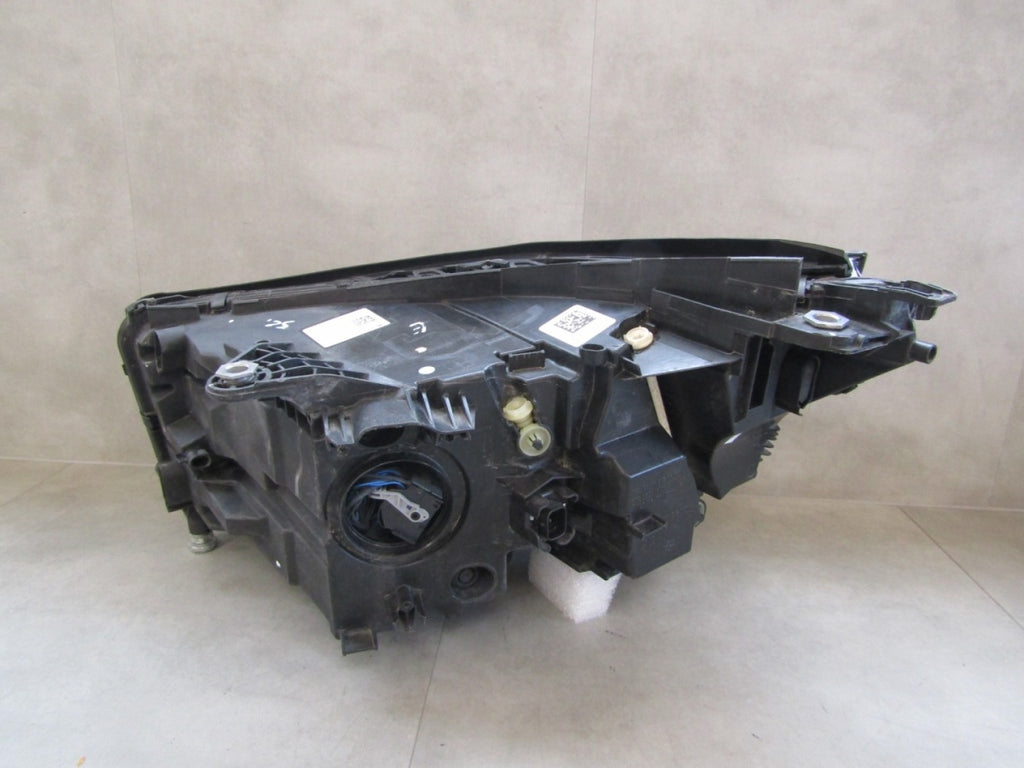 Prednji far BMW 5 G60 G61 FULL LED 23- RH 5A798D2