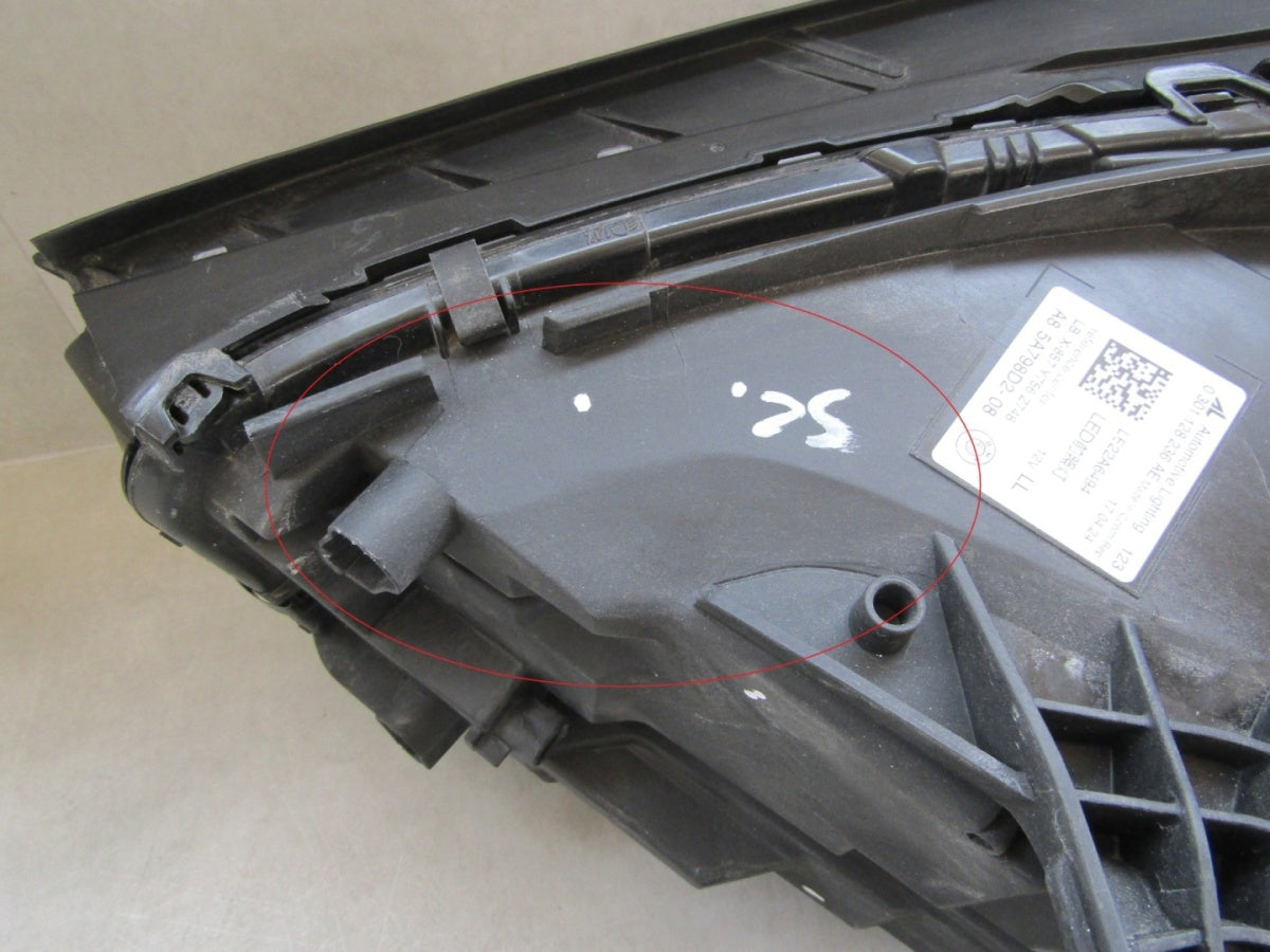 Prednji far BMW 5 G60 G61 FULL LED 23- RH 5A798D2