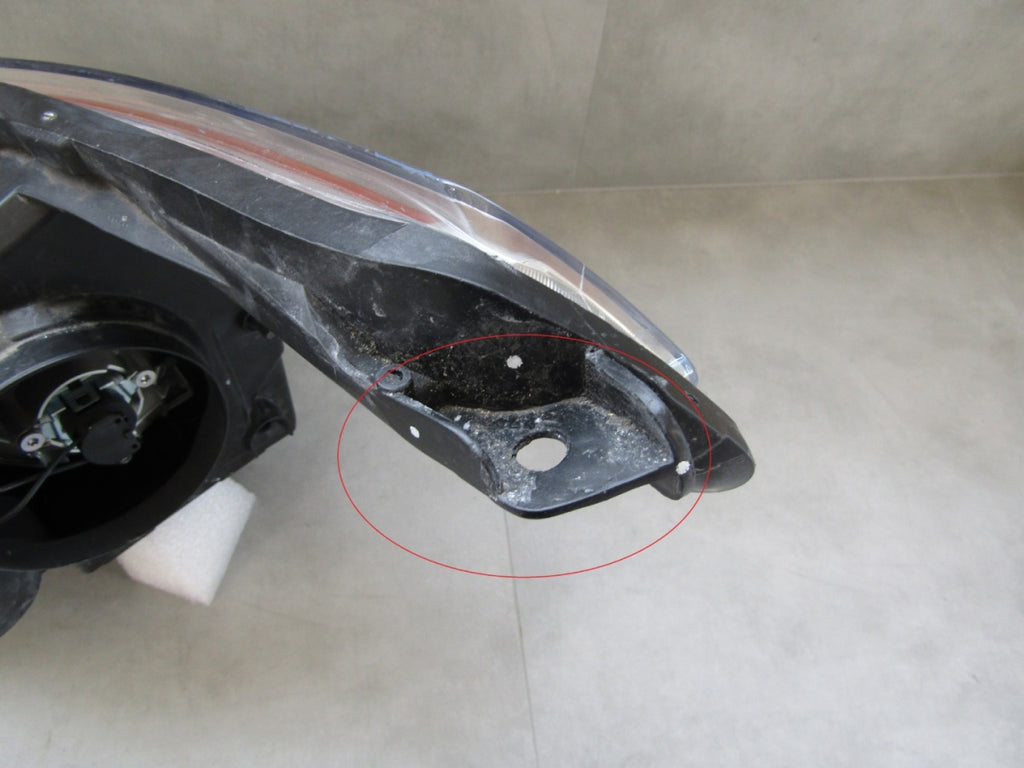 Prednji far CITROEN C3 PICASSO halogen RH 08-17 9681806180