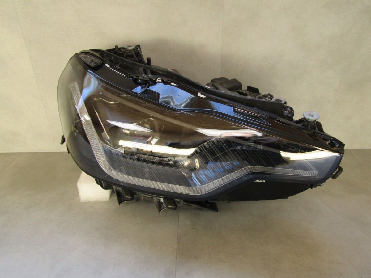 Prednji far BMW 2 G42 FULL LED 22- RH 8083636