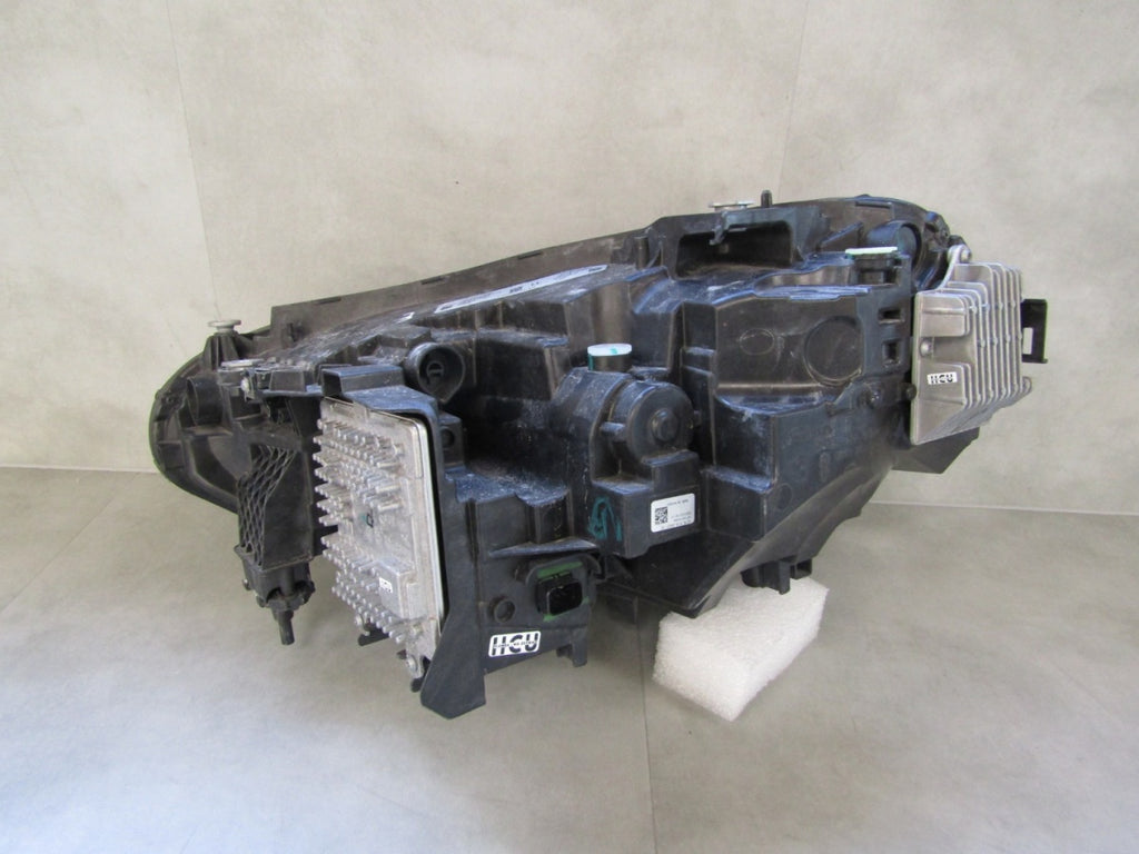 Prednji far BMW 2 G42 FULL LED 22- RH 8083636