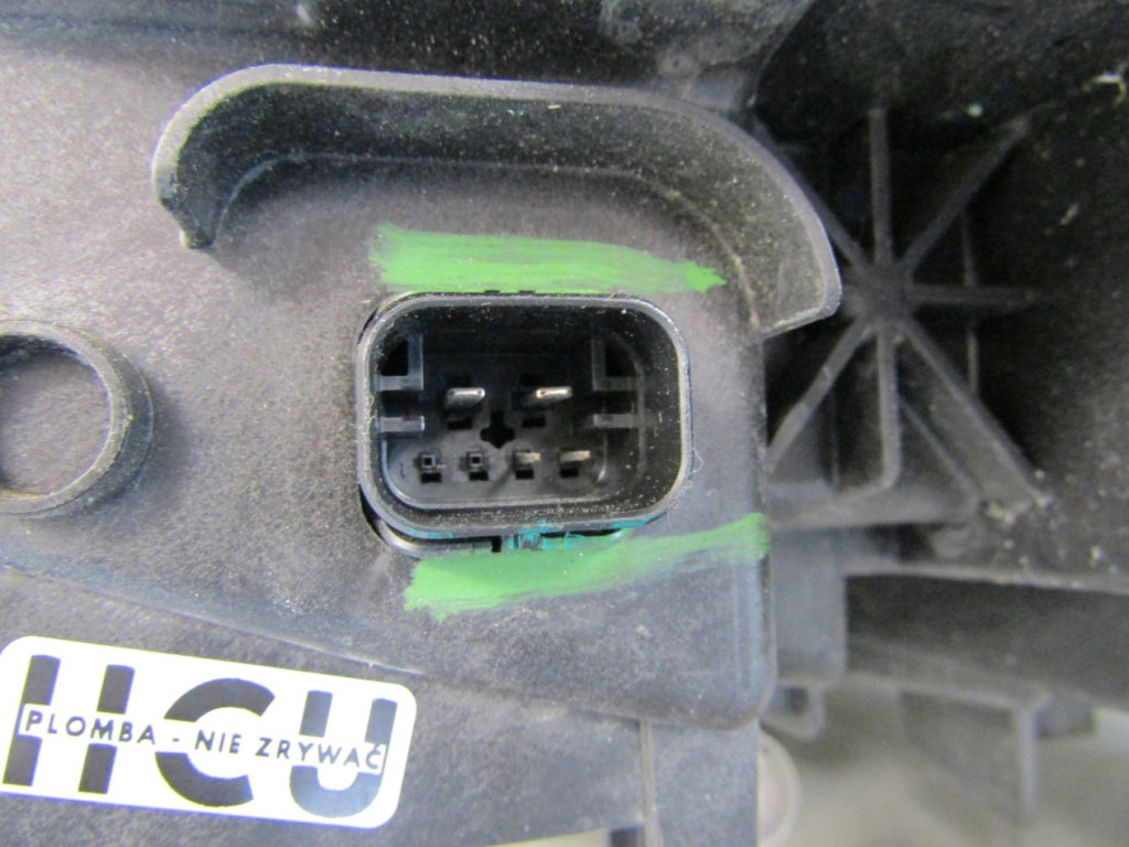 Prednji far BMW 2 G42 FULL LED 22- RH 8083636