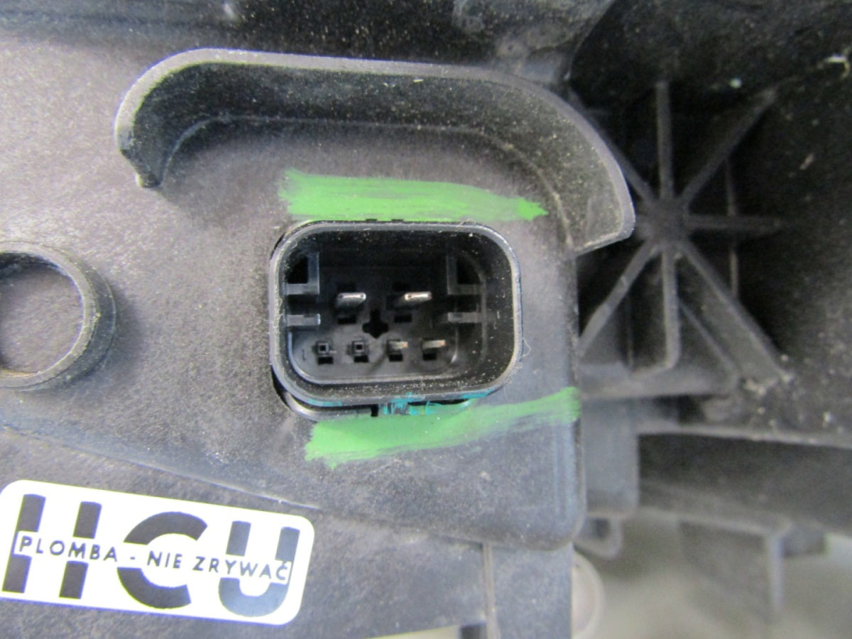 Prednji far BMW 2 G42 FULL LED 22- RH 8083636