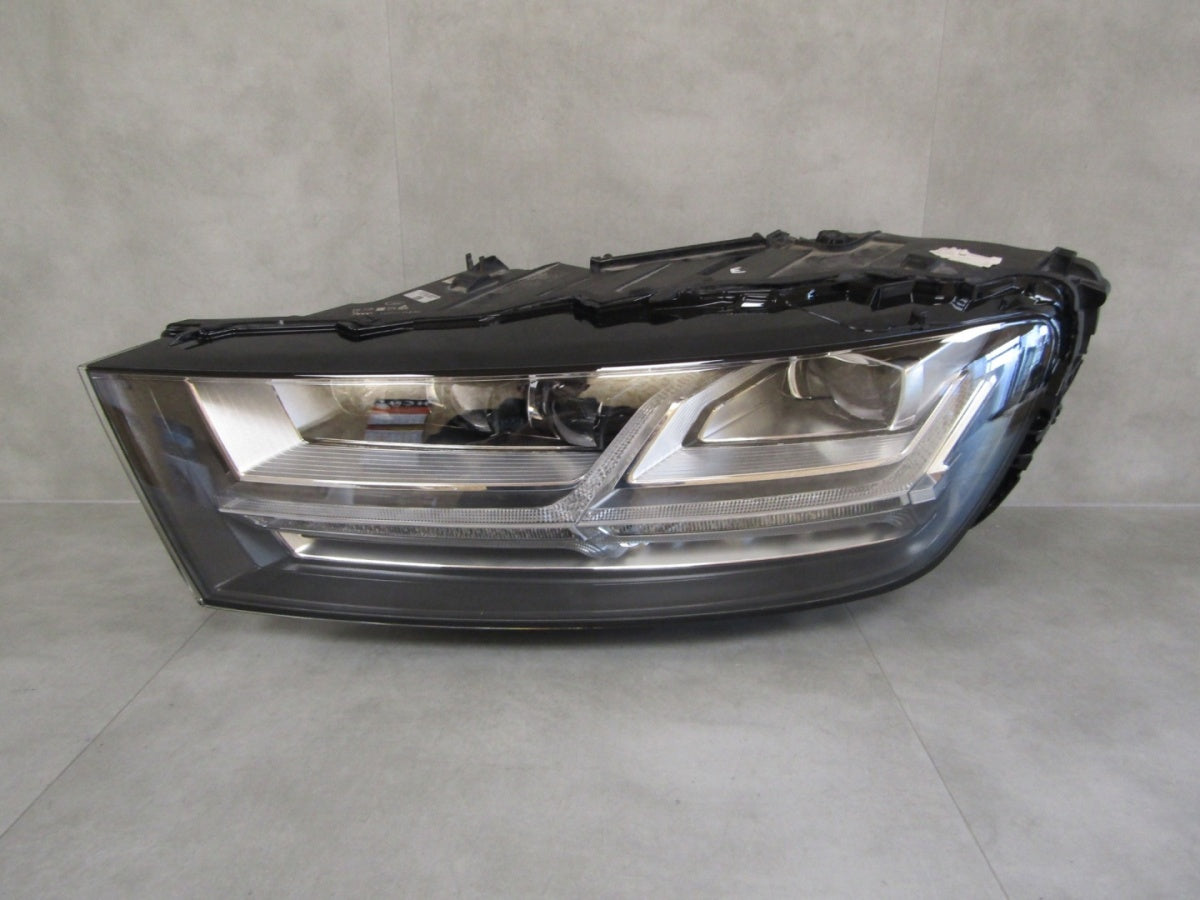 Prednji far Audi Q7 4M0 FULL LED MATRIX 15-19 LH 4M0941035