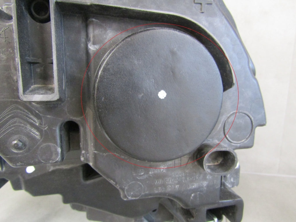Prednji far Citroen C4 III LED 20- RH desni 9830649280