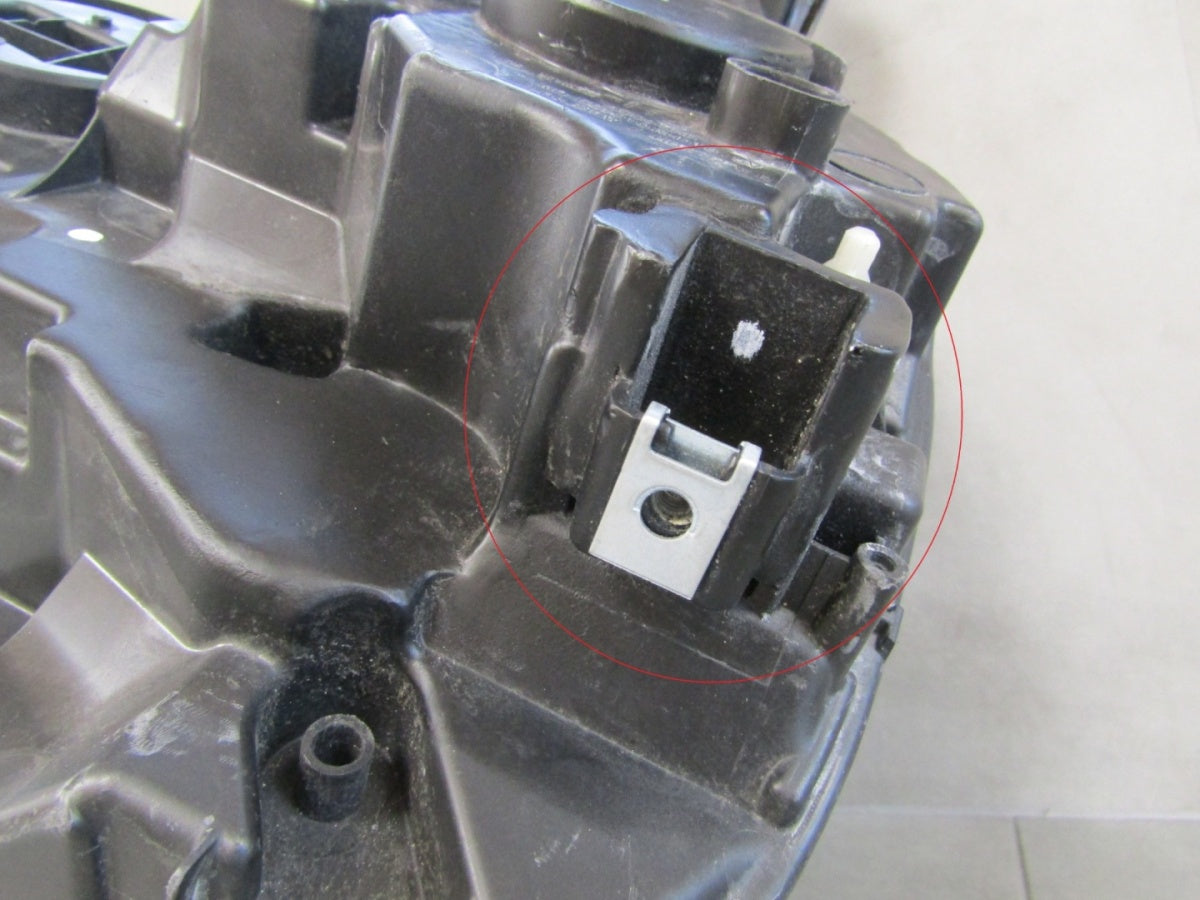 Prednji far Citroen C4 III LED 20- RH desni 9830649280