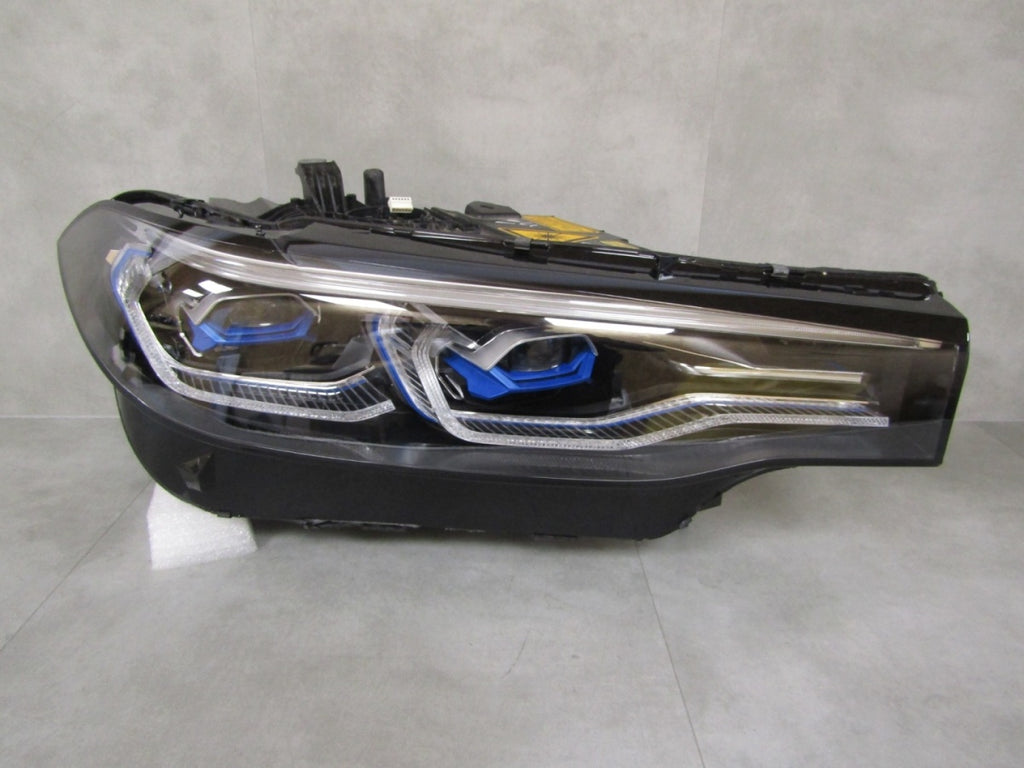 Prednji far BMW X7 G07 LASER 18-22 RH A89852956