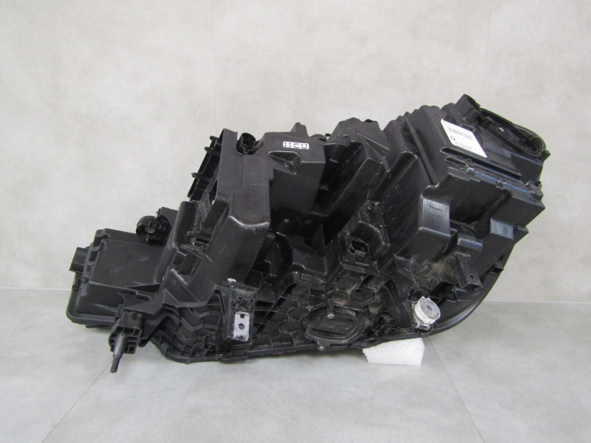 Prednji far BMW X7 G07 LASER 18-22 RH A89852956