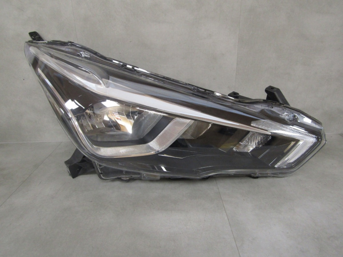 Prednji far NISSAN MICRA K14 halogen + LED 16-22 RH 26010-5FA0A
