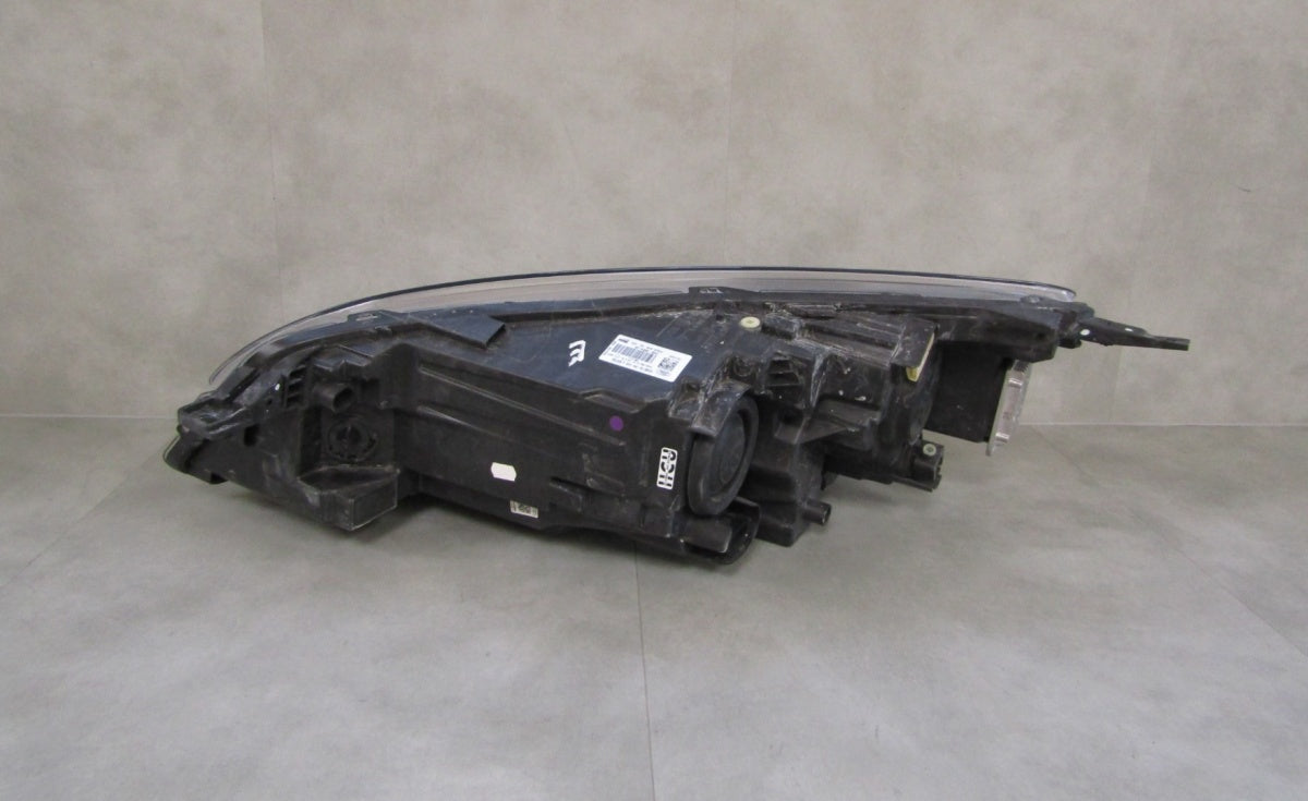 Prednji far Ford Kuga MK3 LED RH 19-24 LV4B-13E014-CD