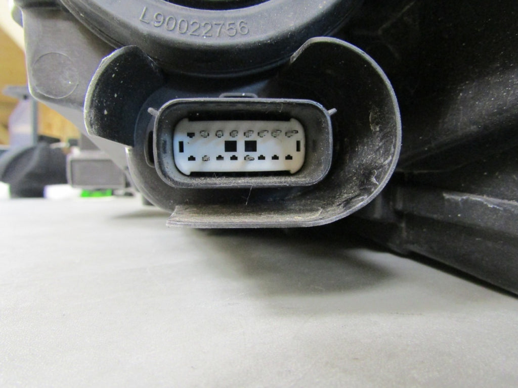 Prednji far Ford Kuga MK3 LED RH 19-24 LV4B-13E014-CD