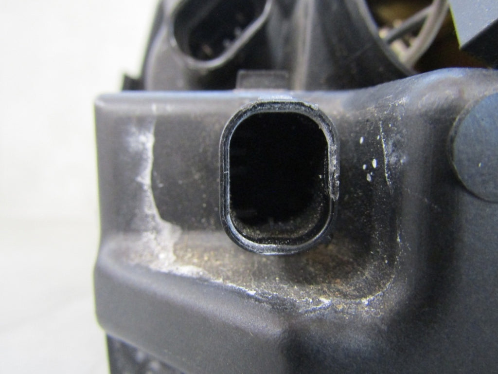 Prednji far BMW 3 E46 XENON SEDAN KOMBI LIFT 02-05 RH desni 6925644