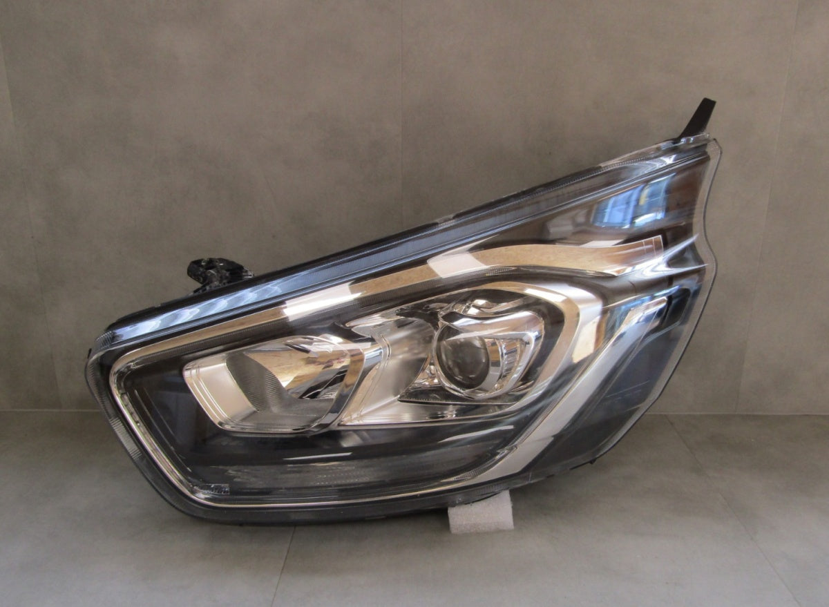 Prednji far FORD TRANSIT CUSTOM LIFT halogen sa sočivom LED 17-23 LH JK2113W030D