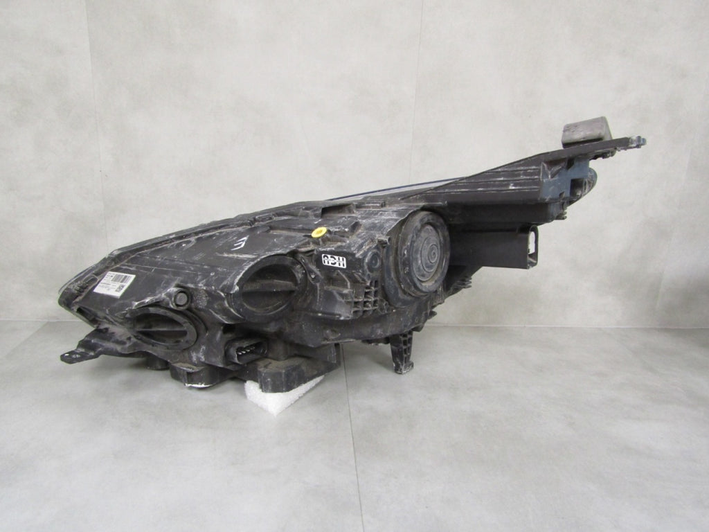 Prednji far FORD CMAX C-MAX II 2 lift halogen 14-19 RH F1CB-13W030-AC