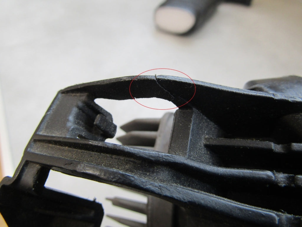Prednji far BMW IX I20 LASER 21- LH lijevi 9851807-10