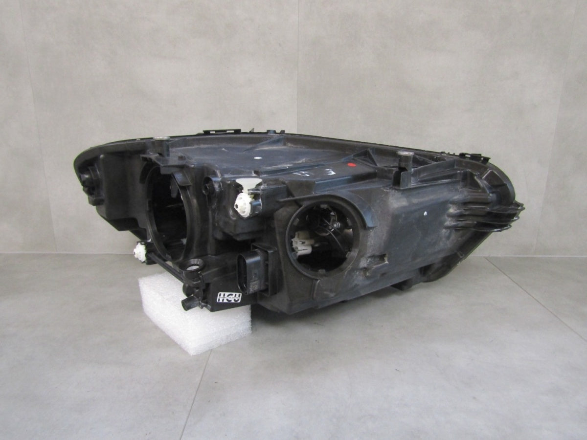 Prednji far Mercedes CLA W118 halogen LH lijevi 19-23