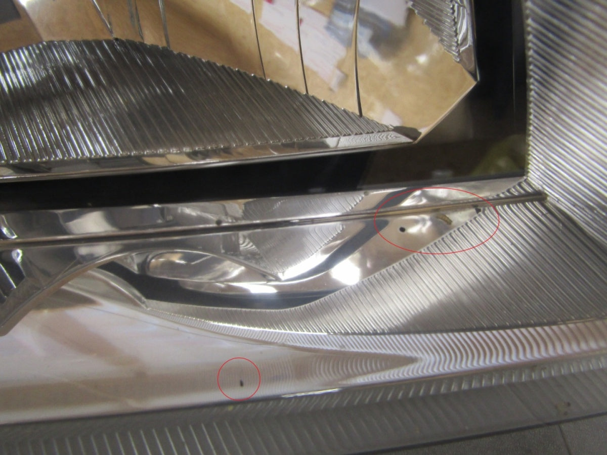 Prednji far Iveco Daily halogen 04-06 RH desni