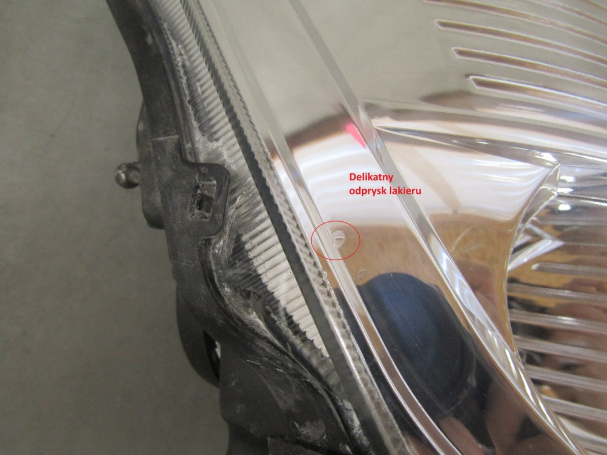 Prednji far Iveco Daily halogen 04-06 RH desni