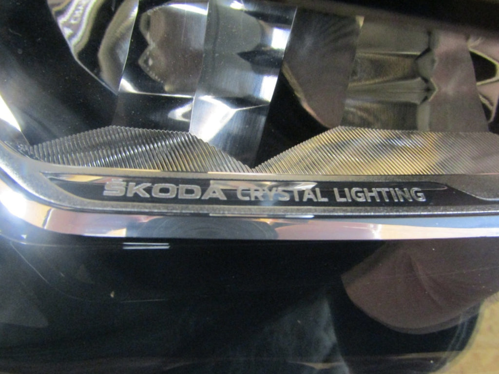 Prednji far SKODA KODIAQ I LIFT FULL LED 21- RH desni 566941036
