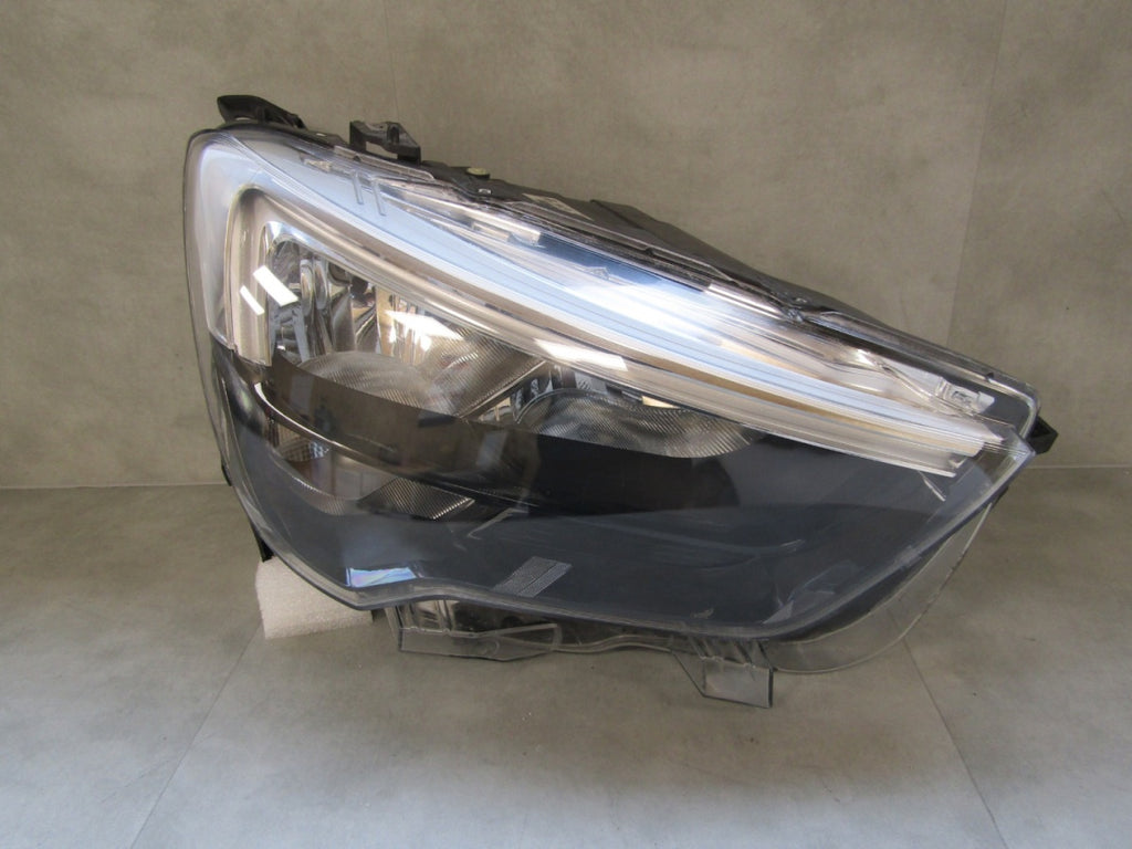 Prednji far Opel Combo E IV halogen + LED RH 18-23 9816825980