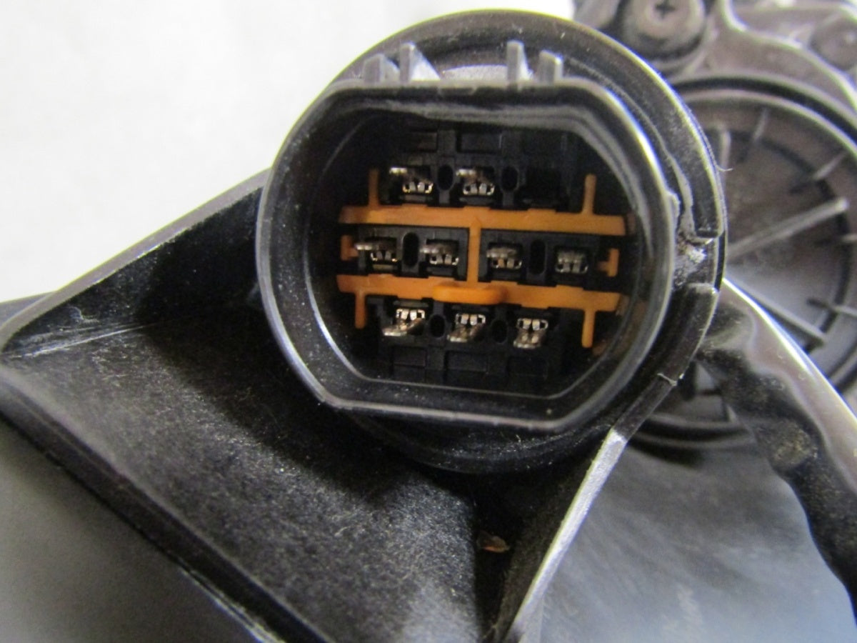 Prednji far HYUNDAI IX20 halogen LH lijevi 10-15 92101-1KXXX
