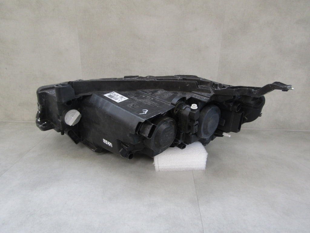 Prednji far Citroen C-Elysee halogen 16- RH 9817297880